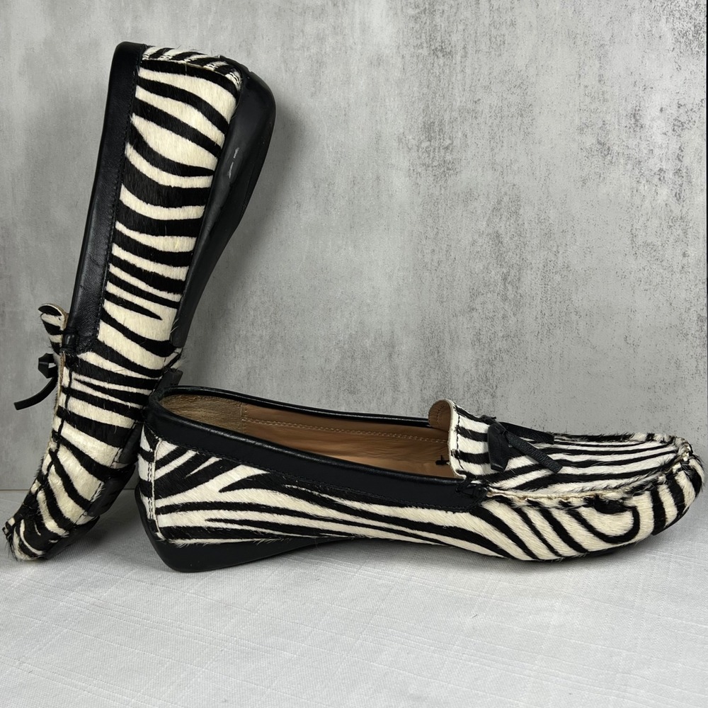 VAN ELI Zebra Print Calf Hair Loafer Flats Women's Size 7.5 Black White - Picture 5 of 9